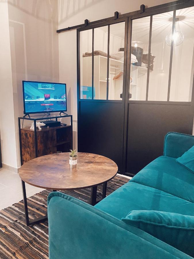 L'Atelier, Appartement Renove A 100 Metres Du Canal Сет Екстериор снимка